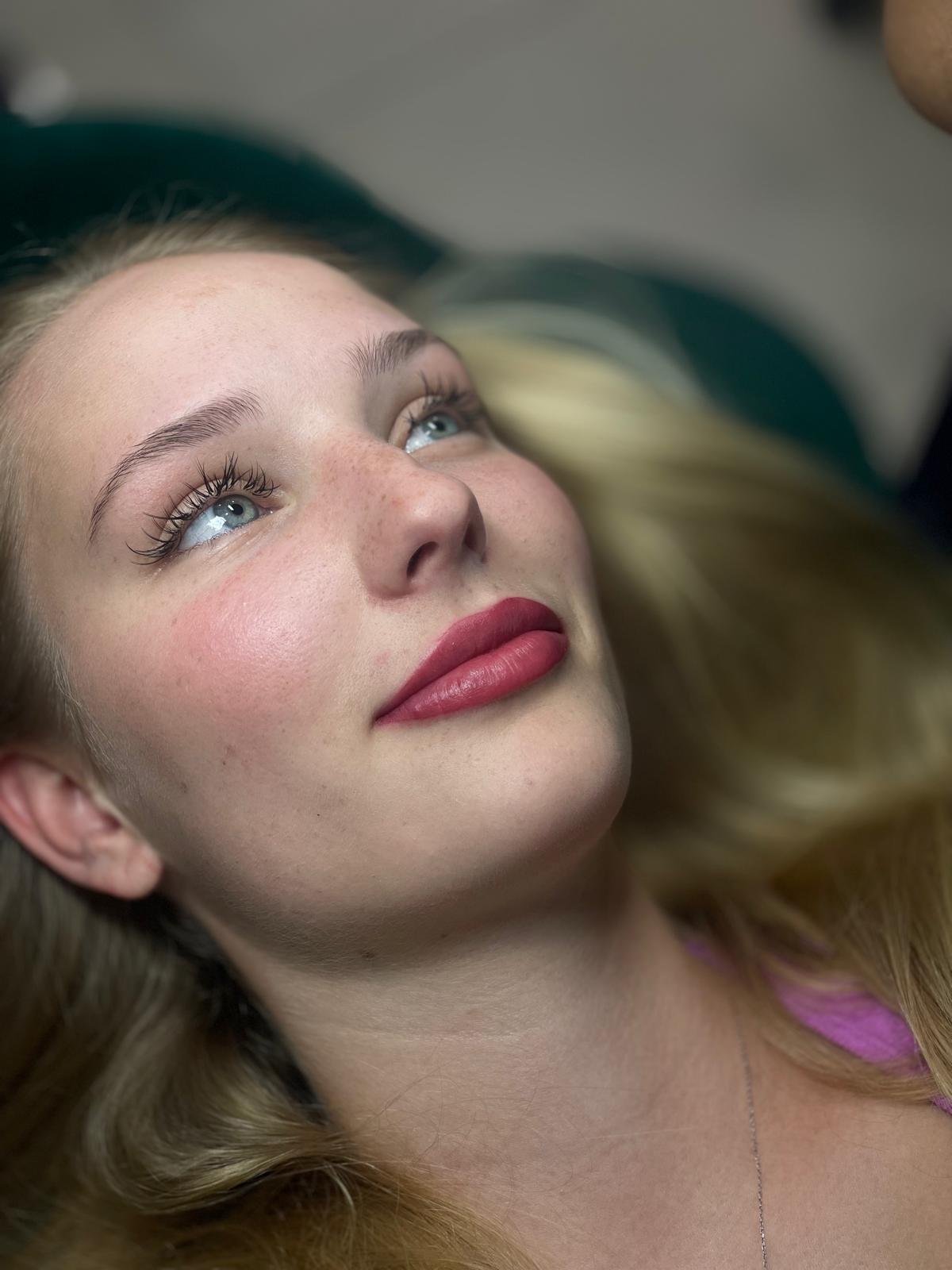 Makijaż okolicznościowy salon kosmetyczny Luboń Poznań